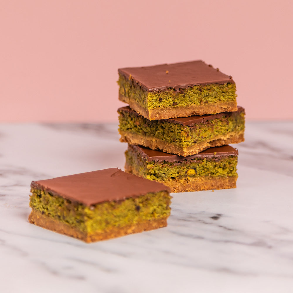 Hazel Pistach-Yo Slice