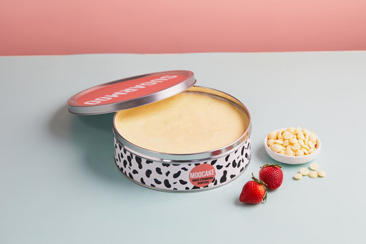 Naked Strawberry Moocake