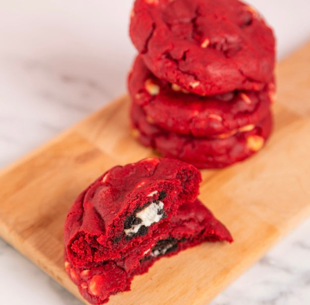 RED VELVET SECRET WITH OREO