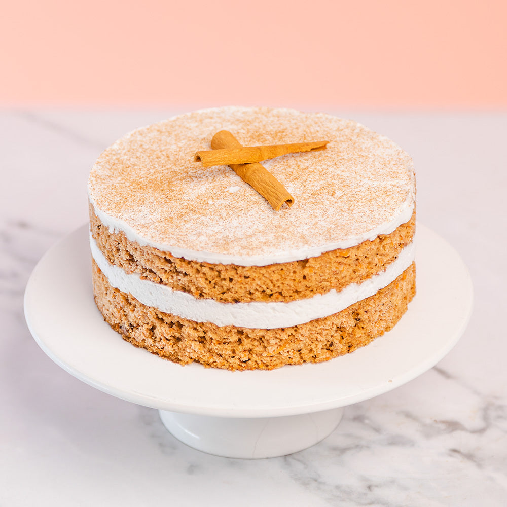 VEGAN CARROT CAKE